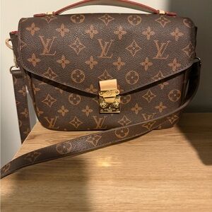 Louis Vuitton Classic Brown Monogram Crossbody
